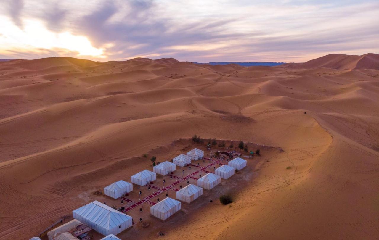 Silver Luxury Camp Merzouga Buitenkant foto