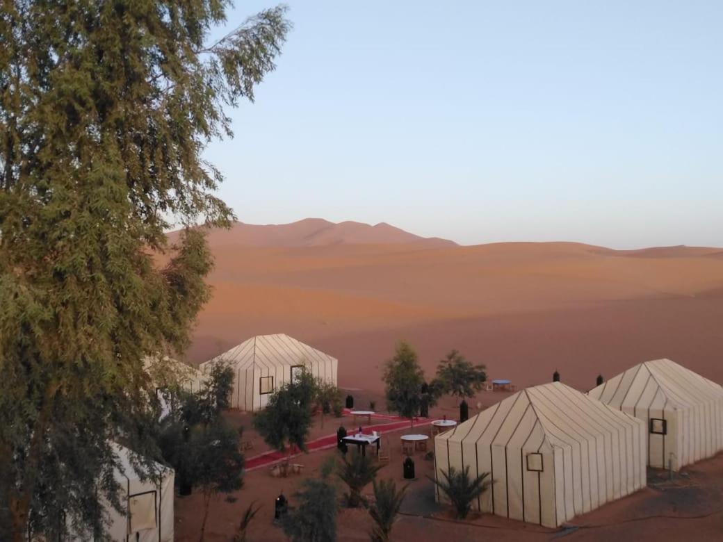 Silver Luxury Camp Merzouga Buitenkant foto